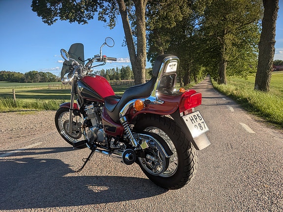 Kawasaki EN 500 B 2 of 8