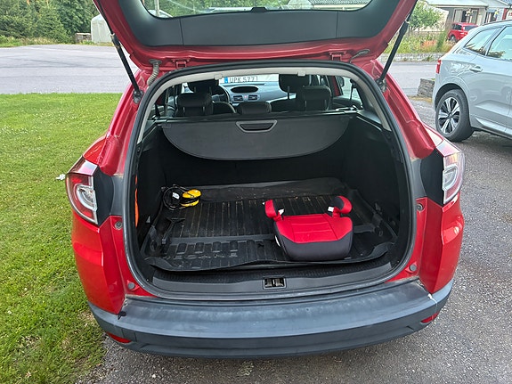 Renault Megane III 2 of 4