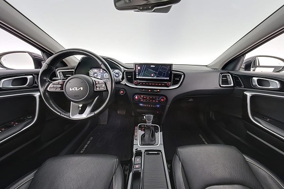 Kia Ceed 13 of 30