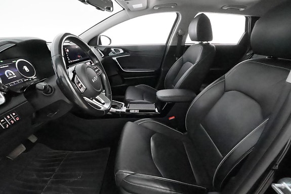 Kia Ceed 10 of 30