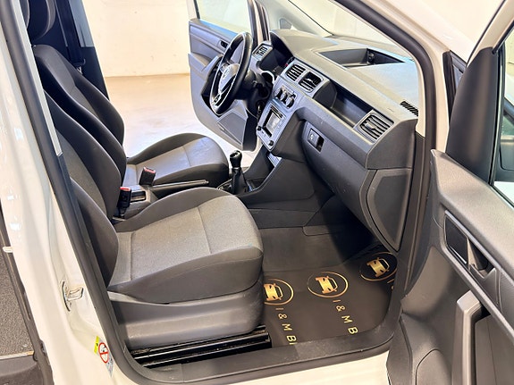 Volkswagen Caddy 13 of 21