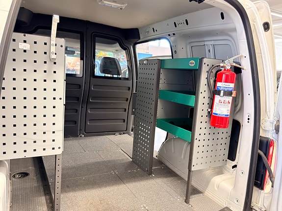 Volkswagen Caddy 15 of 21