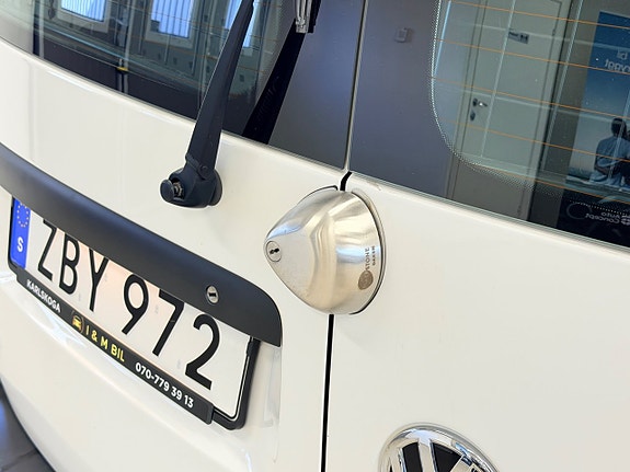 Volkswagen Caddy 9 of 21
