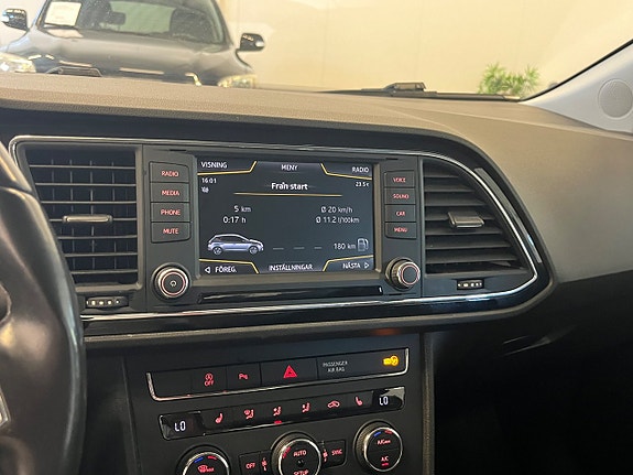 Seat Leon 12 of 14