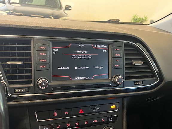 Seat Leon 13 of 14