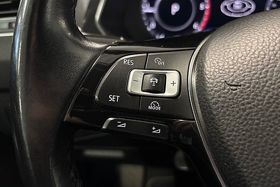 Volkswagen Tiguan 19 of 21