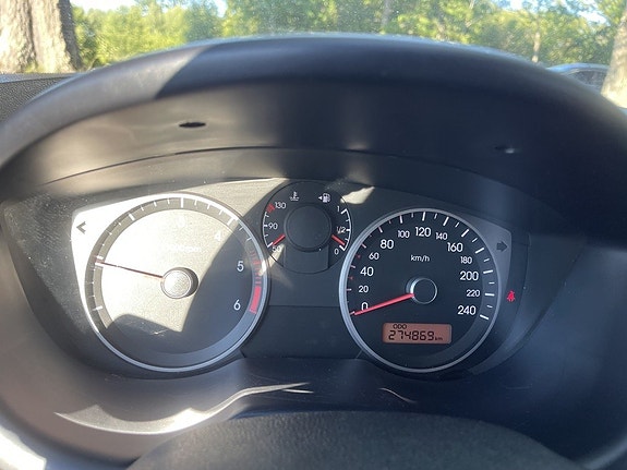 Hyundai i20 15 of 16