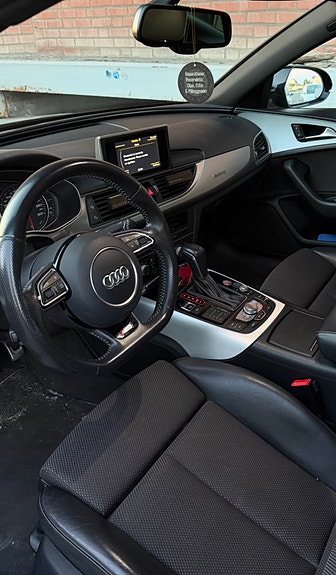Audi A6 4 of 4