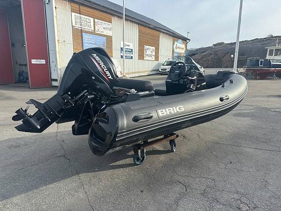 Brig Eagle 3,5 / Mercury F30 2 of 8