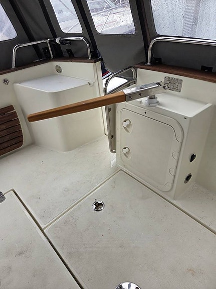 Rhea 730 Timonier / Nanni T4-205 12 of 12
