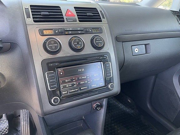 Volkswagen Touran 17 of 21