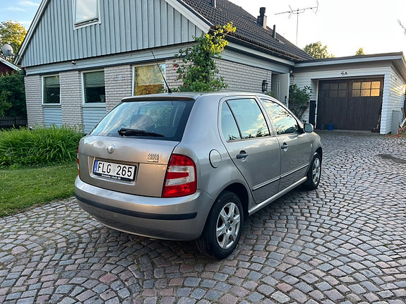 Skoda Fabia 5 of 5