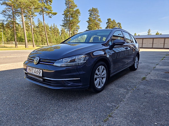 Volkswagen Golf VII 4 of 5