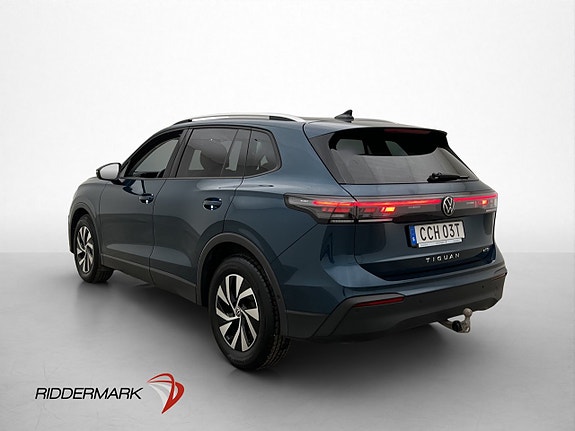 Volkswagen Tiguan 8 of 30