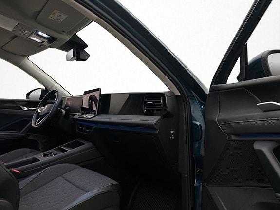 Volkswagen Tiguan 25 of 30