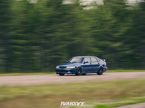 Saab 9-3 2 of 5