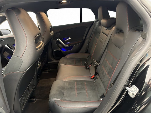 Mercedes-Benz CLA250 e 28 of 30
