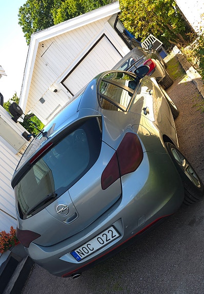Opel Astra 3 of 5