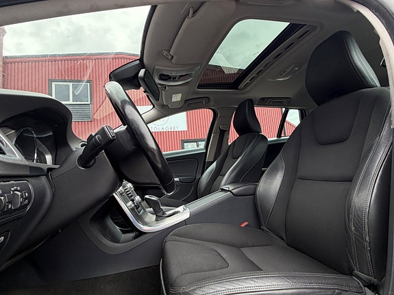 Volvo V60 10 of 13