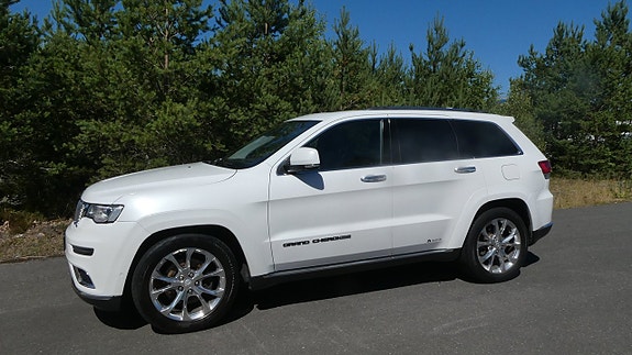Jeep Grand Cherokee 8 of 27