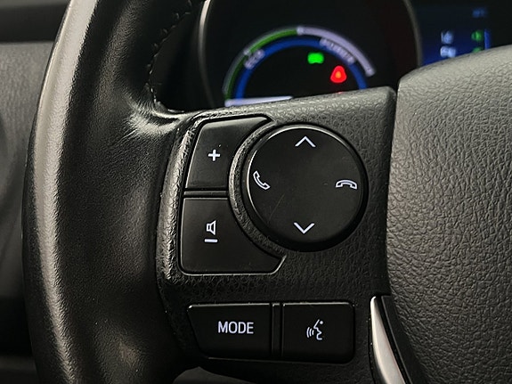 Toyota Auris 17 of 30