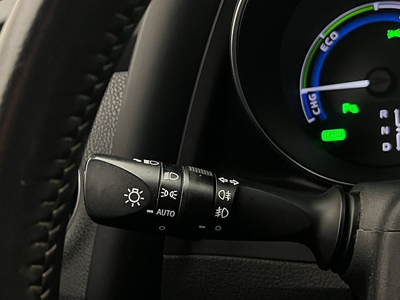 Toyota Auris 26 of 30