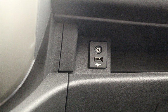 Nissan Micra 13 of 13