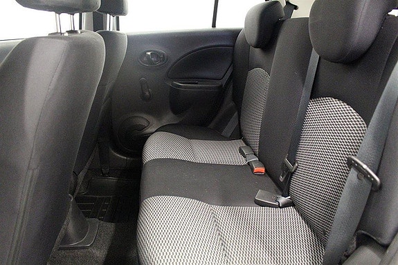 Nissan Micra 11 of 13