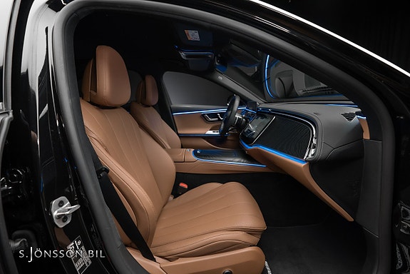 Mercedes-Benz E400 e 19 of 20