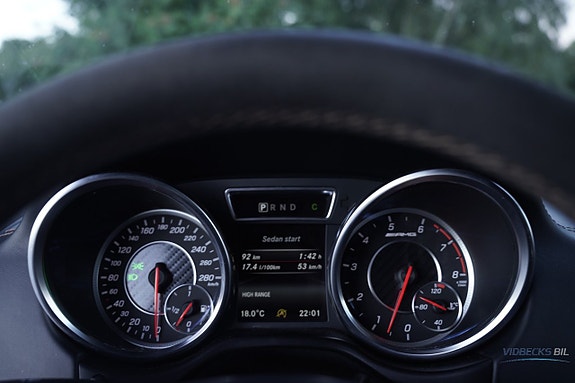 Mercedes-Benz G63 14 of 26