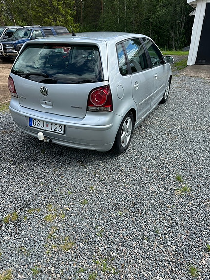 Volkswagen Polo 3 of 5