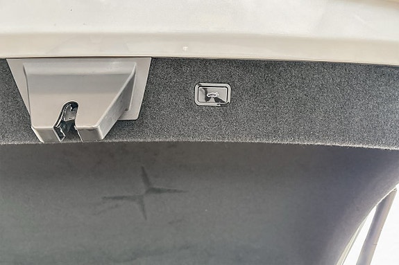 Polestar 4 19 of 30