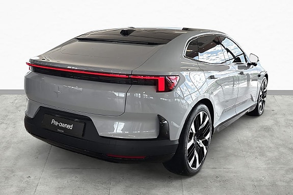 Polestar 4 9 of 30
