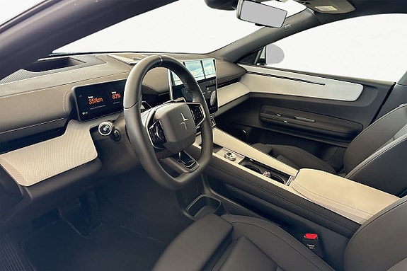 Polestar 4 11 of 30