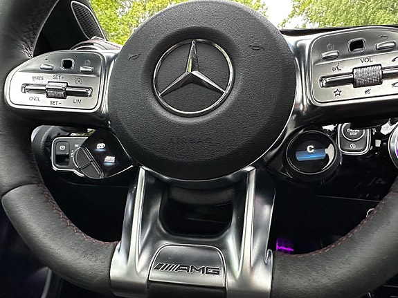 Mercedes-Benz CLA45 12 of 20