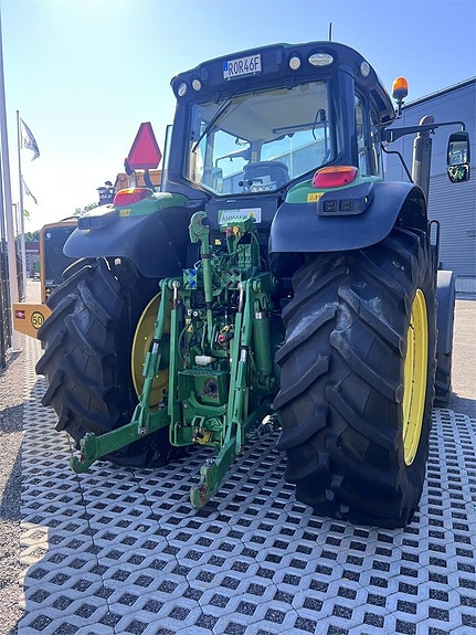 John Deere 6195M 3 of 5