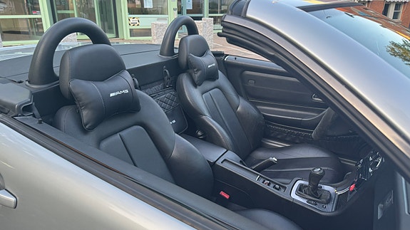 Mercedes-Benz SLK230 8 of 8