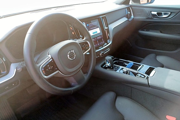 Volvo V60 5 of 5
