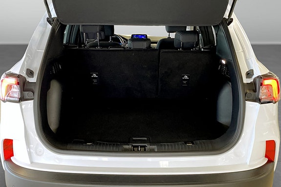 Ford Kuga 9 of 9