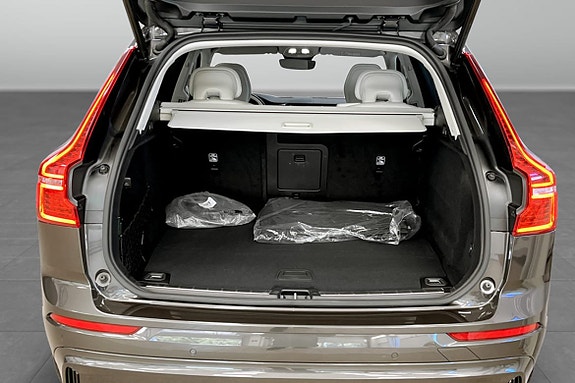 Volvo XC60 9 of 9