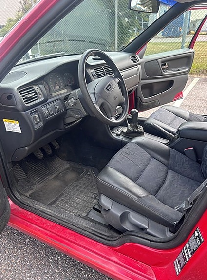 Volvo V70 5 of 12