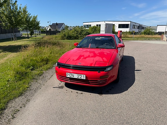 Toyota Celica 2 of 5