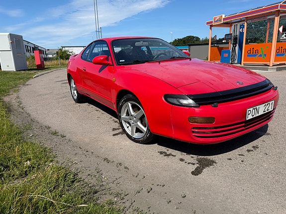 Toyota Celica 3 of 5