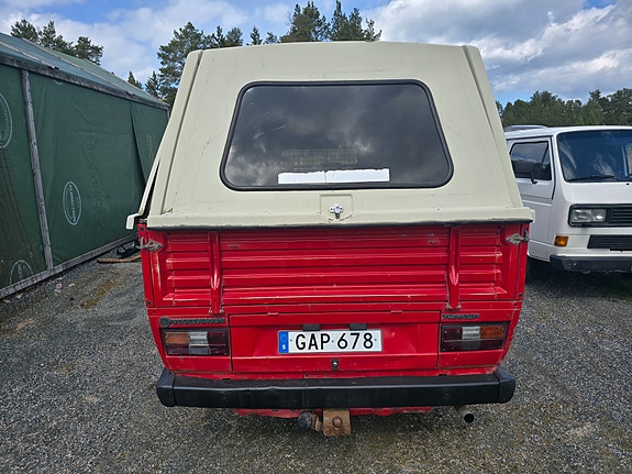 Volkswagen Transporter 2 of 5