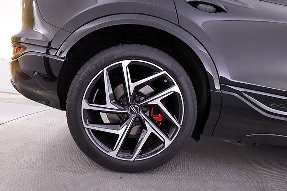 Audi Q6 e-tron 22 of 22