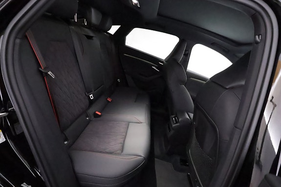 Audi Q6 e-tron 15 of 22