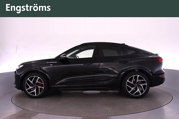Audi Q6 e-tron 5 of 22