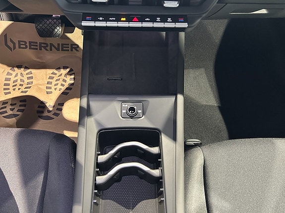 Volkswagen ID.3 Neo 18 of 21