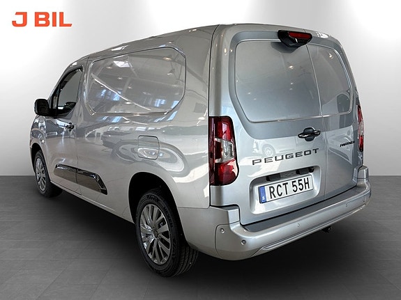 Peugeot Partner 2 of 5