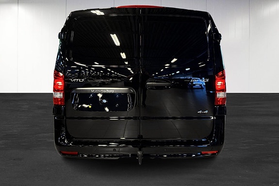 Mercedes-Benz Vito 119 6 of 21